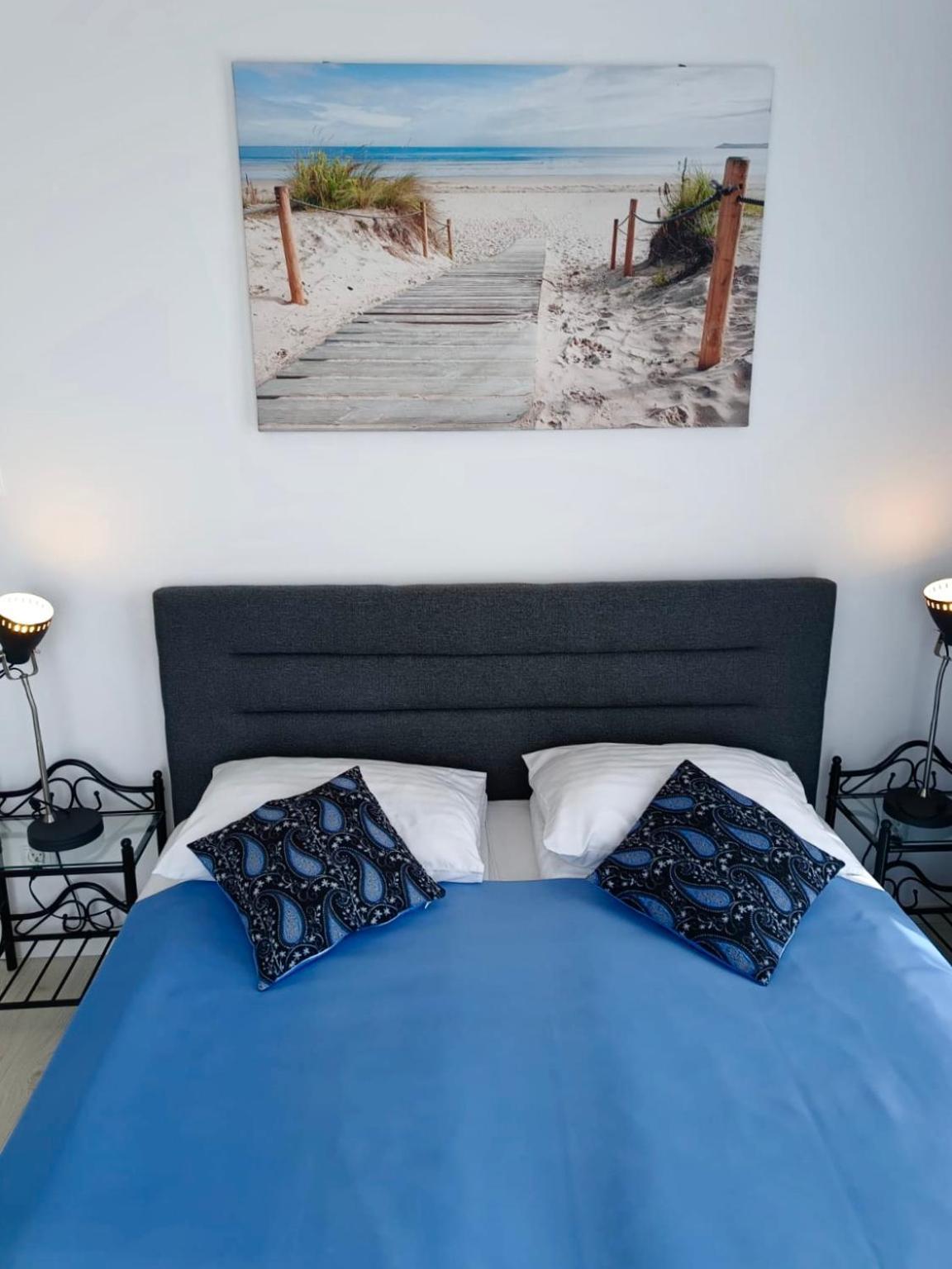Azure Baltic Apartamenty B&M Kolobrzeg Bagian luar foto